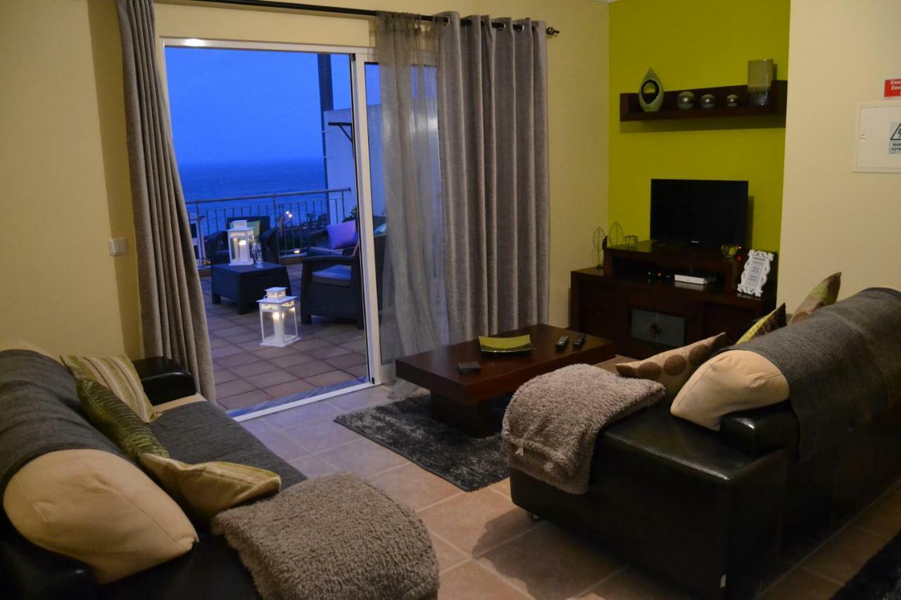 بورتو مونيز Sea View Apartment المظهر الخارجي الصورة